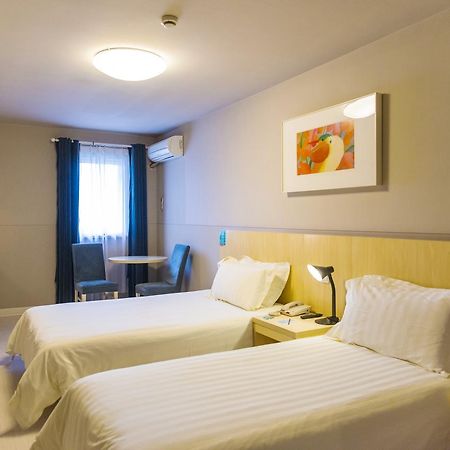 Jinjiang Inn Kunshan Renming Road West Street Екстериор снимка